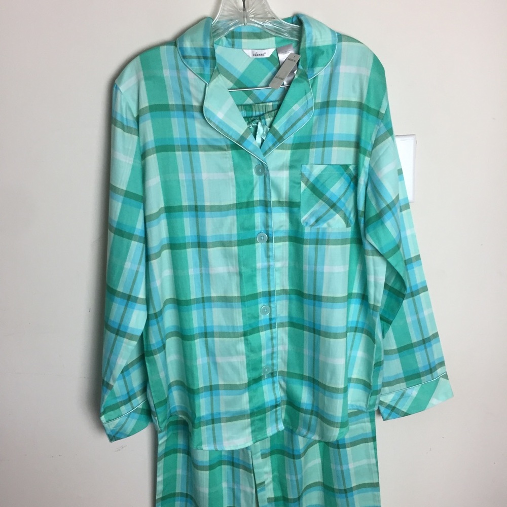 NWT Women’s PJ’s  Blue and Green Plaid